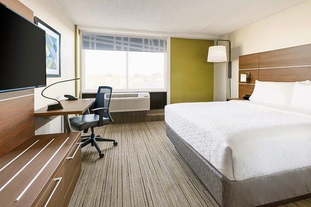 Holiday Inn Express & Suites Boston - Cambridge - Wohnbeispiel 1 King Room (Zimmercodierung UG2)