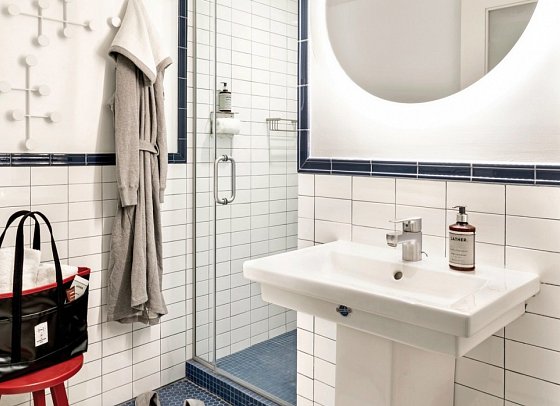 The Revolution Hotel - Wohnbeispiel Shared Bath Suite