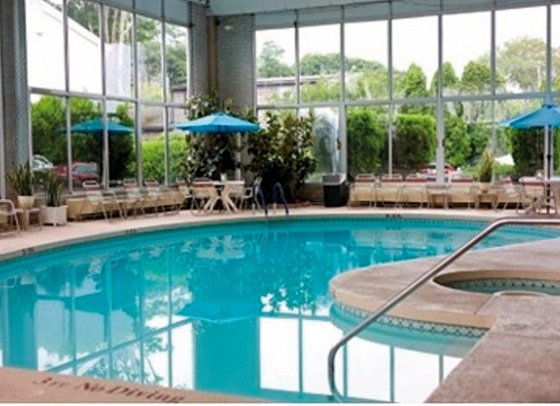 Shoreway Acres Inn
