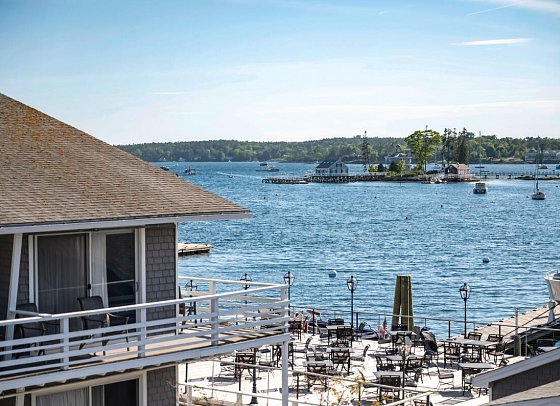 Boothbay Harbor Oceanside Inn