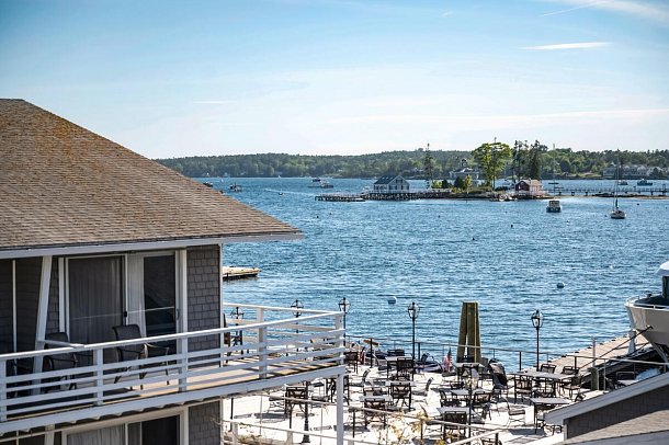 Boothbay Harbor Oceanside Inn