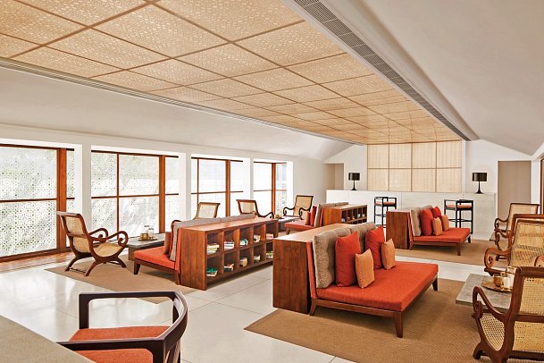 Cinnamon Bentota Beach