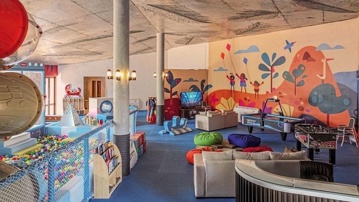 Cinnamon Bentota Beach