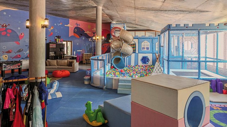 Cinnamon Bentota Beach