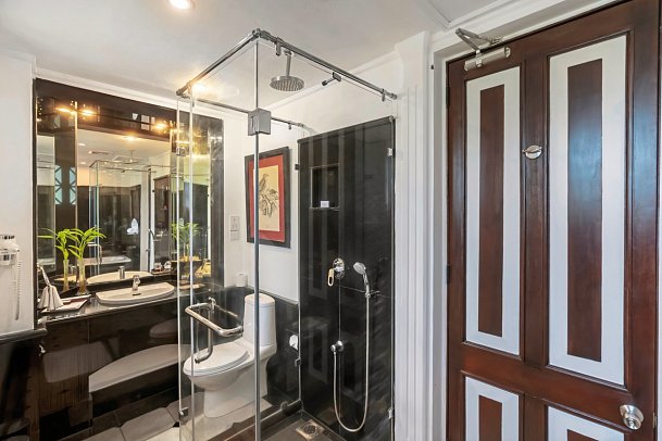 Cinnamon Lodge Habarana - Wohnbeispiel Bad Deluxe (Zimmercodierung UD1)