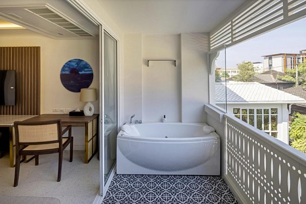 Away Chiang Mai Thapae Resort – A Vegan Retreat - Wohnbsp. Spa Suite with Private Jacuzzi (Zimmercodierung WB3)