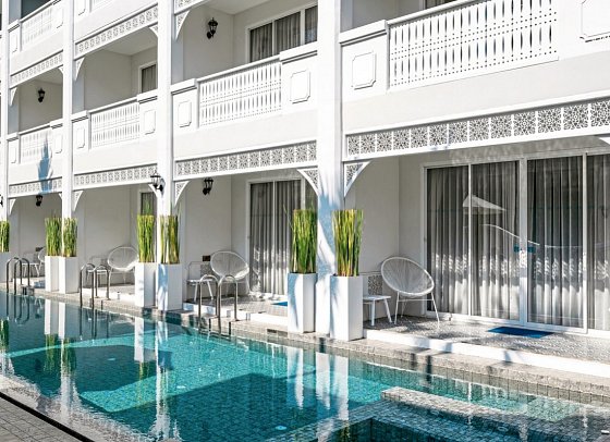 Away Chiang Mai Thapae Resort – A Vegan Retreat - Terrassenbeispiel Deluxe Pool Access (Zimmercodierung UDQ)