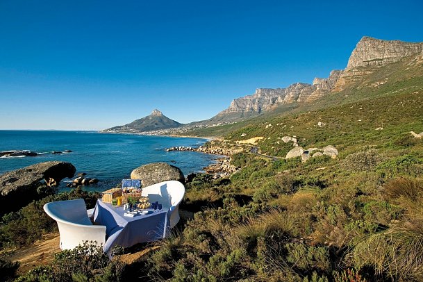 Twelve Apostles Hotel & Spa