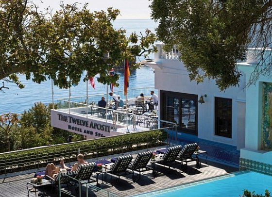 Twelve Apostles Hotel & Spa