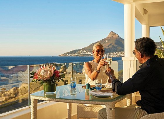 Twelve Apostles Hotel & Spa