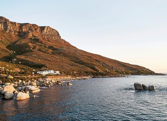 Twelve Apostles Hotel & Spa