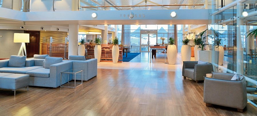 Radisson Collection Hotel Waterfront