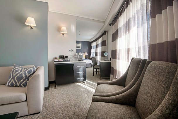 The Commodore Hotel
