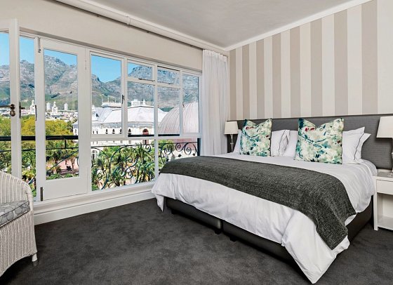 Cape Town Hollow Boutique Hotel - Wohnbeispiel Standard Room (Zimmercodierung UG1)