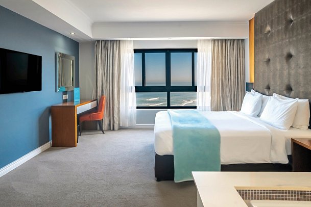 Blaauwberg Beach Hotel - Sea Facing Table Moutain Room (Zimmercodierung DB1)