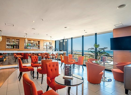 Blaauwberg Beach Hotel