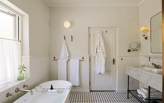 Spier Hotel - Beispiel Bad (Zimmercodierungen UU1, UUG, WU1 & W2G)