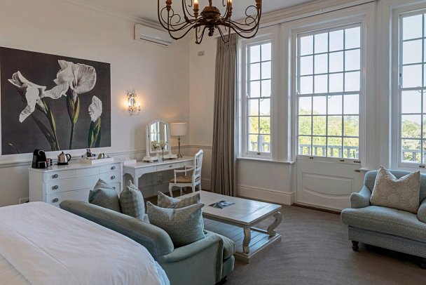 The Cellars-Hohenort - Wohnbeispiel Luxury Double with Verandah (Zimmercodierung UU2)