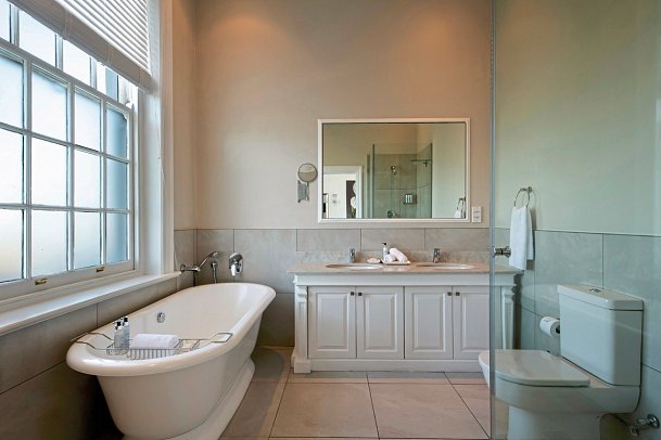 The Cellars-Hohenort - Beispiel Bad (Zimmercodierung UU2)