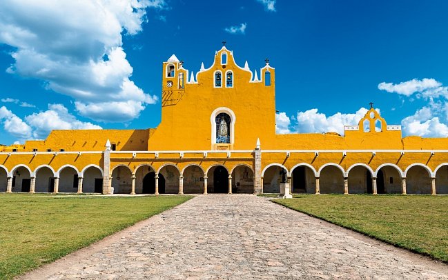 Mayawelten zwischen Vergangenheit & Gegenwart - Izamal