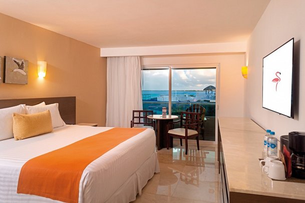 Flamingo Cancun Resort - Wohnbeispiel Deluxe Superior Lagoon View (Zimmercodierung US1)