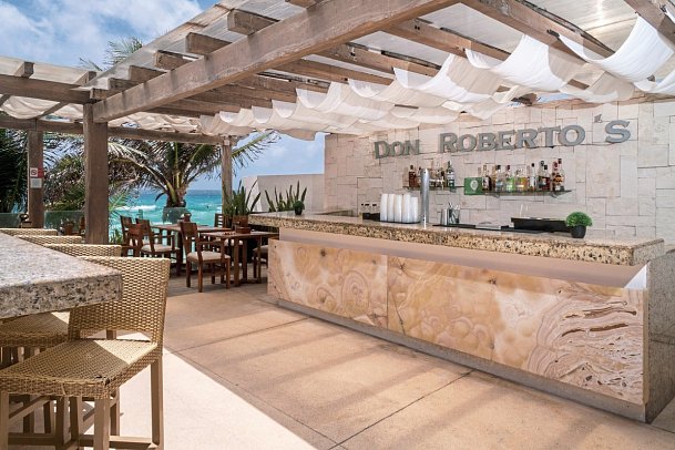 Flamingo Cancun Resort