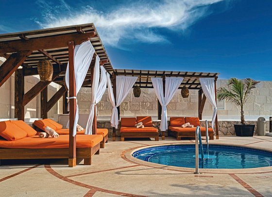 Flamingo Cancun Resort