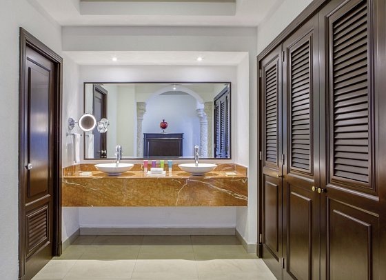 Hyatt Zilara Cancun - Oceanview Swim Up Suite King