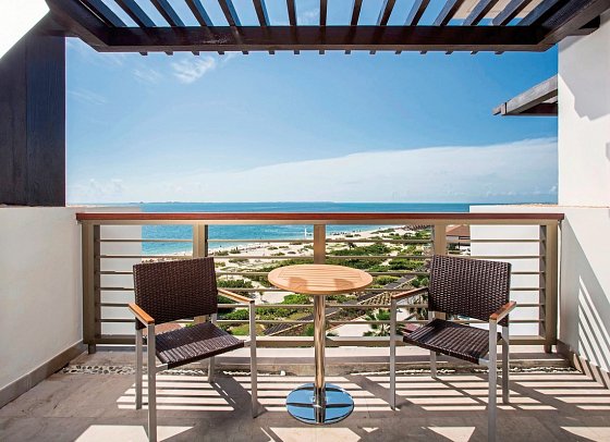 Secrets Playa Mujeres Golf & Spa Resort - Wohnbeispiel Junior Suite Oceanview (Zimmercodierung JBM)