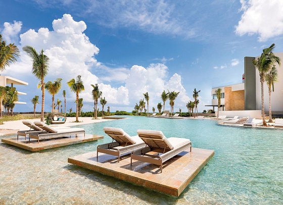 TRS Coral Hotel