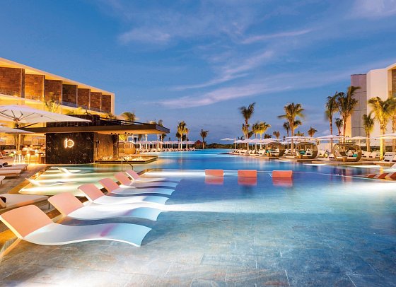 TRS Coral Hotel