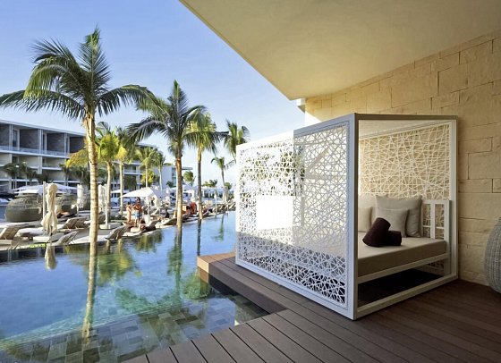 TRS Coral Hotel - Wohnbeispiel Juniorsuite Swim Up (Zimmercodierung JBQ)