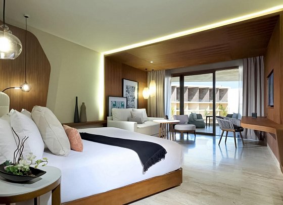 TRS Coral Hotel - Wohnbeispiel Juniorsuite Beachside Oceanview (Zimmercodierung J9O)