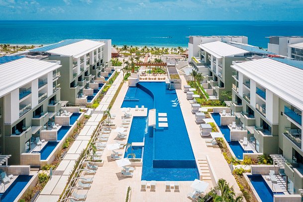 Catalonia Grand Costa Mujeres