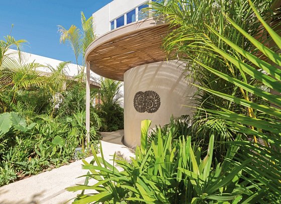 Hilton Cancun Mar Caribe All-inclusive Resort