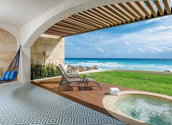 Hilton Cancun Mar Caribe All-inclusive Resort
