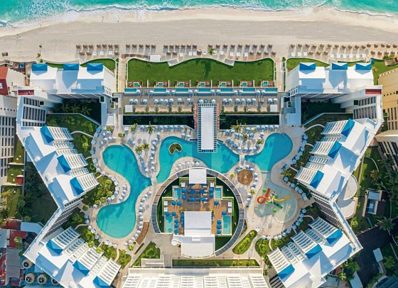 Hilton Cancun Mar Caribe All-inclusive Resort