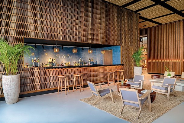 Hyatt Vivid Grand Island