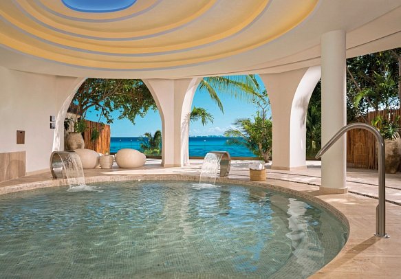 Impression Isla Mujeres by Secrets