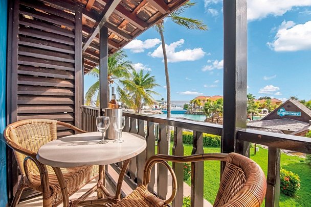 LionsDive Beach Resort - Wohnbeispiel Oceanview (Zimmercodierung UBM)