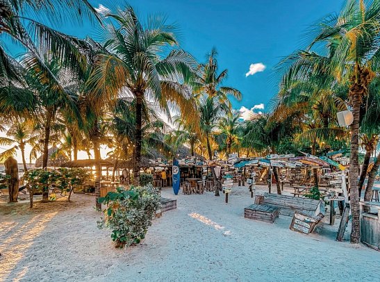 LionsDive Beach Resort