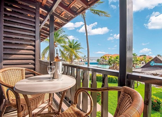 LionsDive Beach Resort - Wohnbeispiel Oceanview (Zimmercodierung UBM)