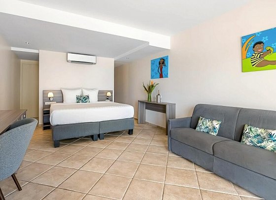 LionsDive Beach Resort - Wohnbeispiel Beachfront Cabana (Zimmercodierung BB1)