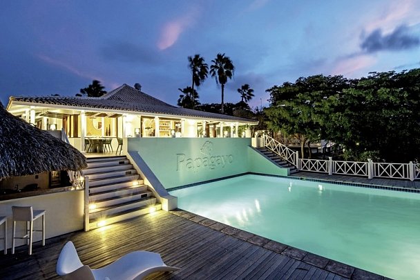 Papagayo Beach Resort