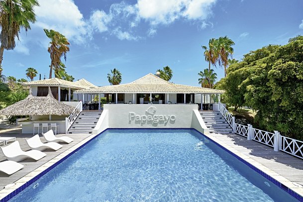 Papagayo Beach Resort