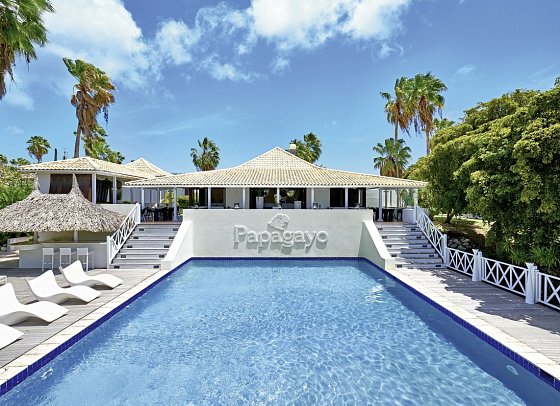 Papagayo Beach Resort