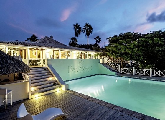Papagayo Beach Resort