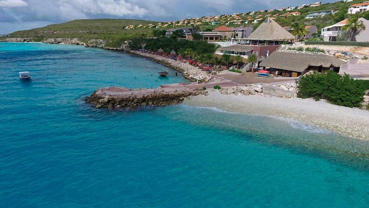 Coral Estate Luxury Resort