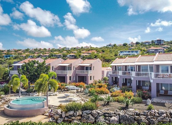 Coral Estate Luxury Resort