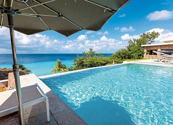 Coral Estate Luxury Resort